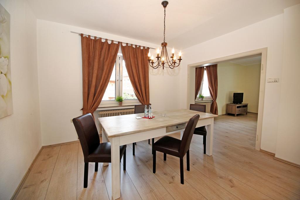 Stadthotel Juelich - Hotelwohnungen Buitenkant foto