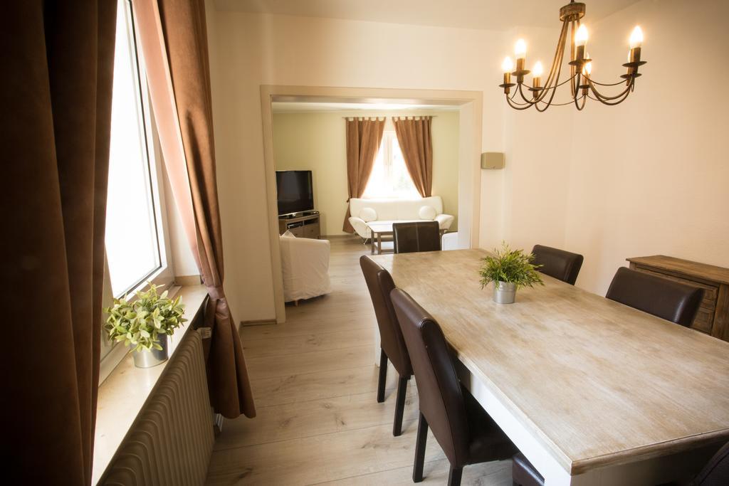 Stadthotel Juelich - Hotelwohnungen Buitenkant foto